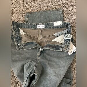 Brand New Zara Jeans Size 4